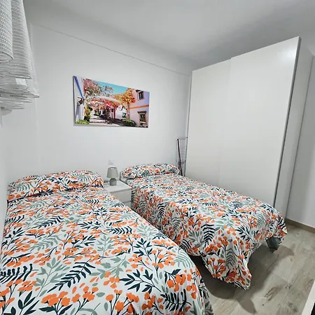 Atlantis - Yumbo Ii Apartment