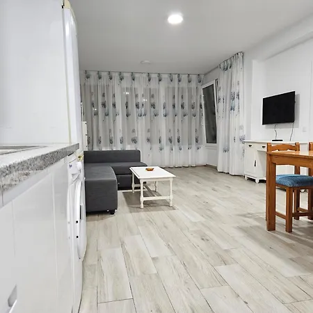 Atlantis - Yumbo Ii * Playa del Inglés