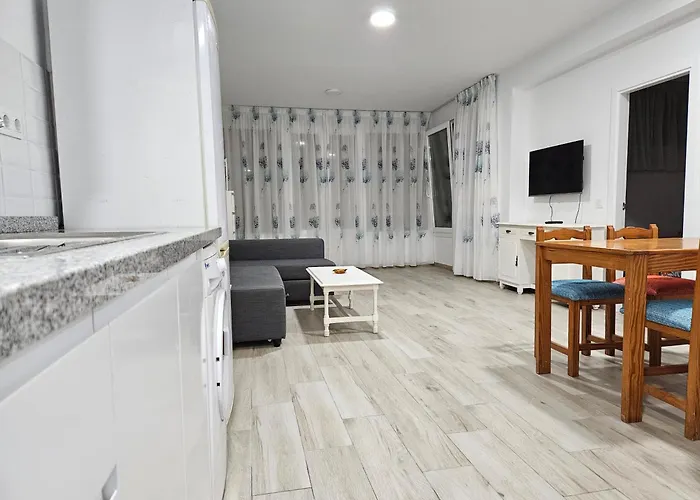 Atlantis - Yumbo Ii * Плайя-дель-Інглес